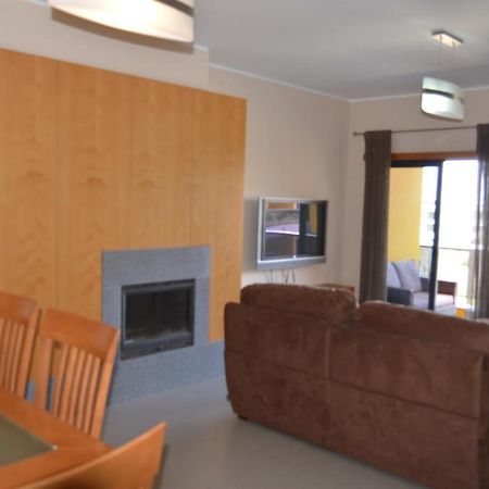 קווארטיירה Apartamento Frente Ao Mar Com Piscina De Agua Salgada מראה חיצוני תמונה