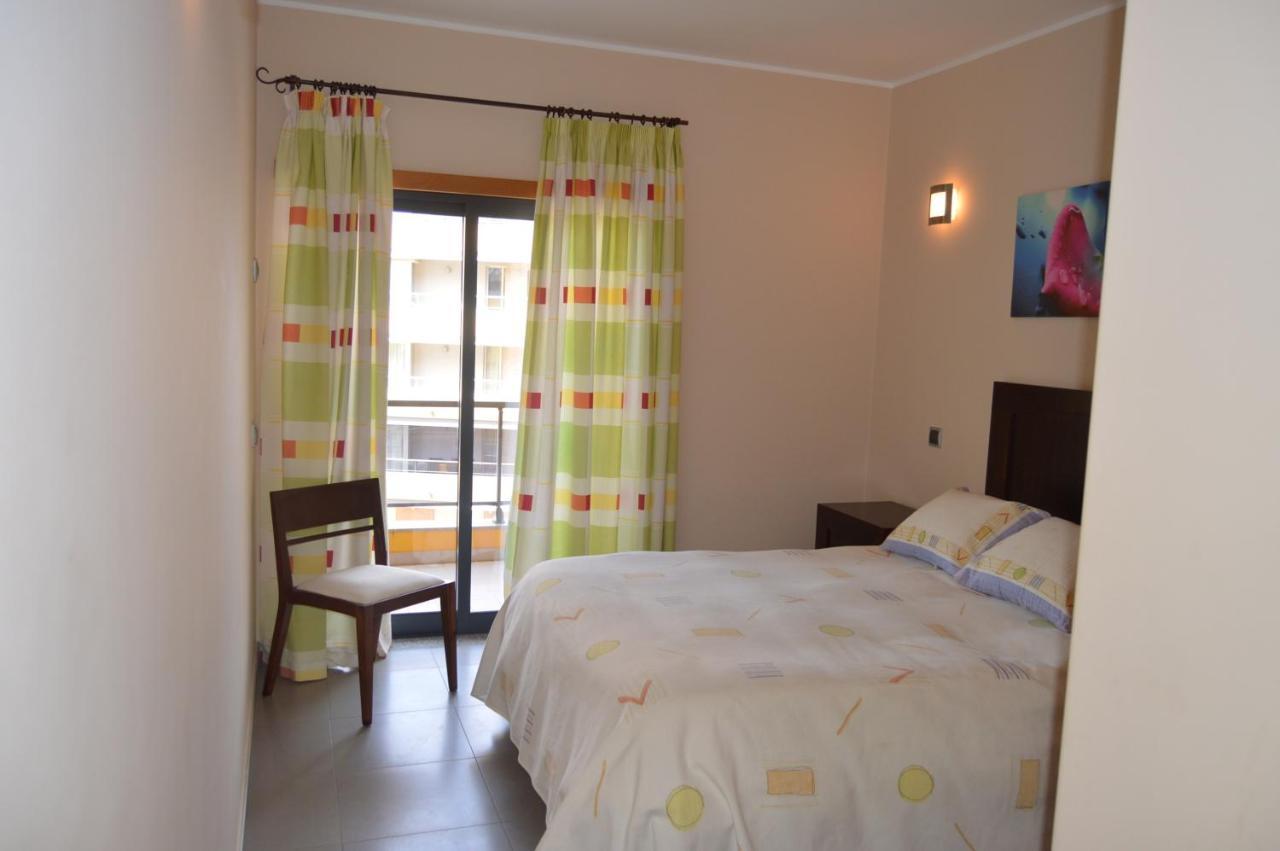 קווארטיירה Apartamento Frente Ao Mar Com Piscina De Agua Salgada מראה חיצוני תמונה